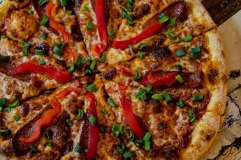 Pizza española de Peyuco